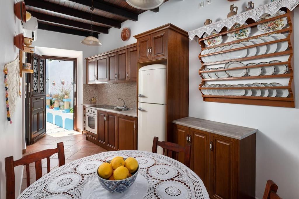 Genovefa Traditional House Holiday home *